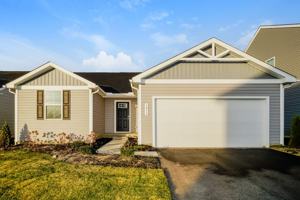 featured image of 1971 Lake Crest Dr