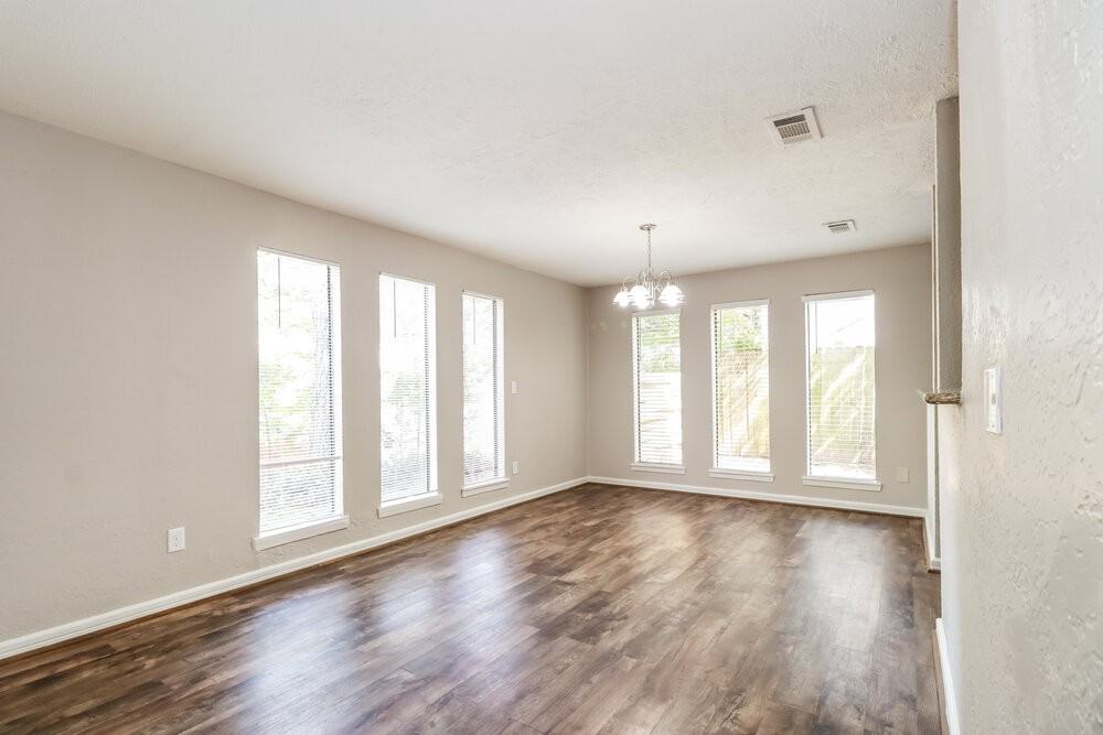 17803 Villa Way Dr - Photo 4 of 17