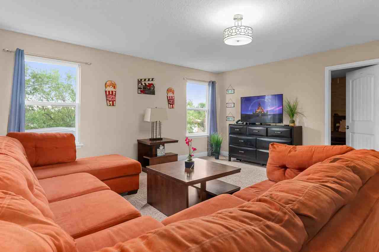 4312 Acorn Ct #1095257P - Photo 3 of 50