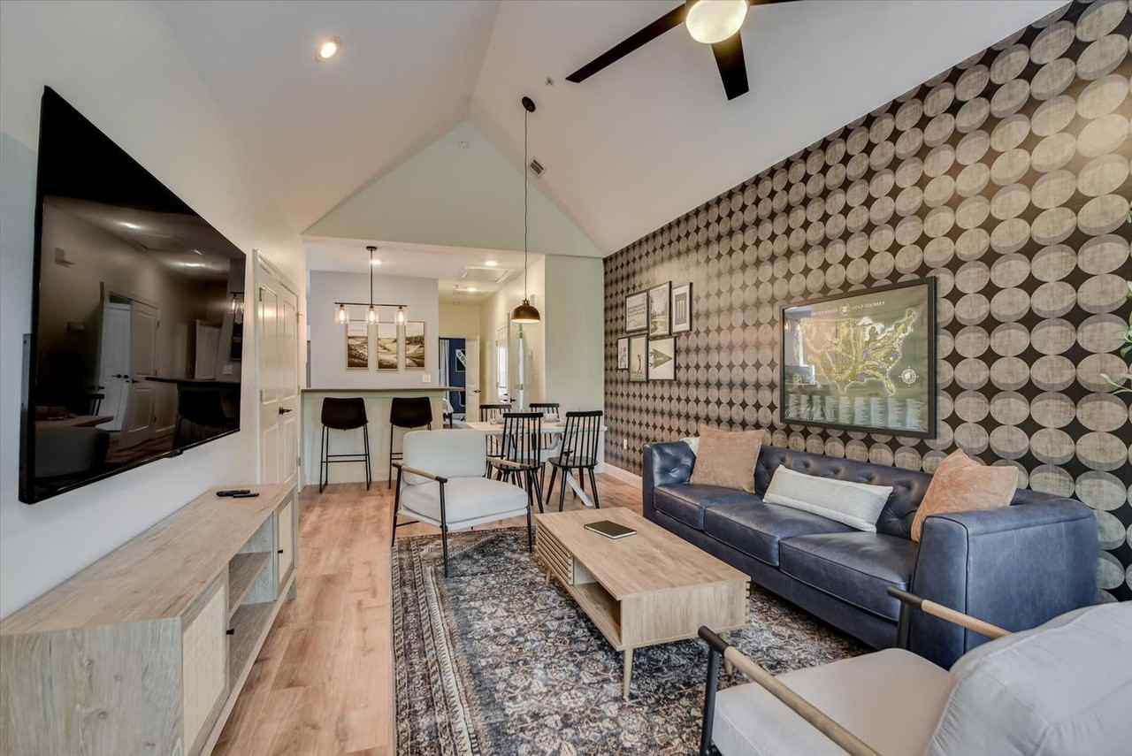 351 Landing Dr #1127049P - Photo 2 of 30