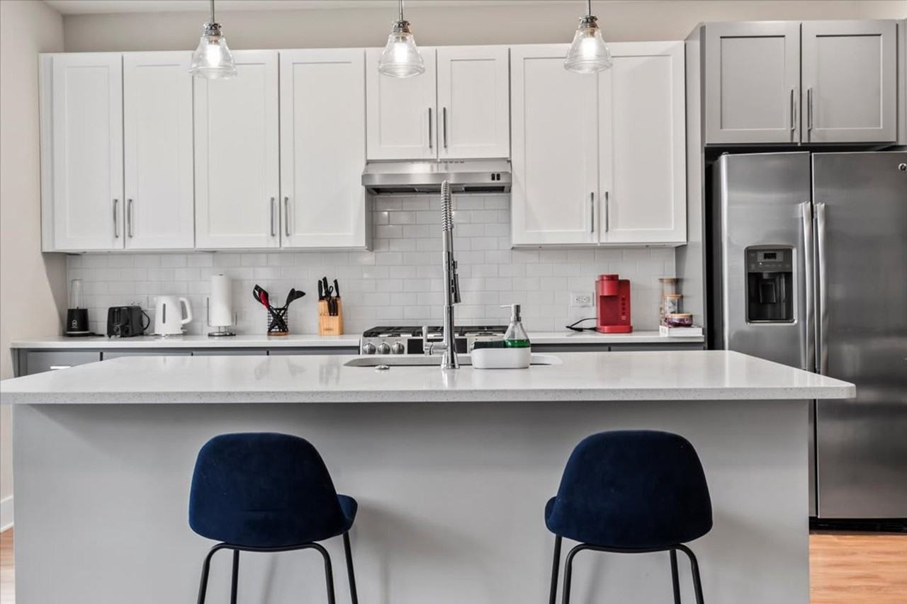 7417 Waverly Walk Avenue - Photo 7 of 50