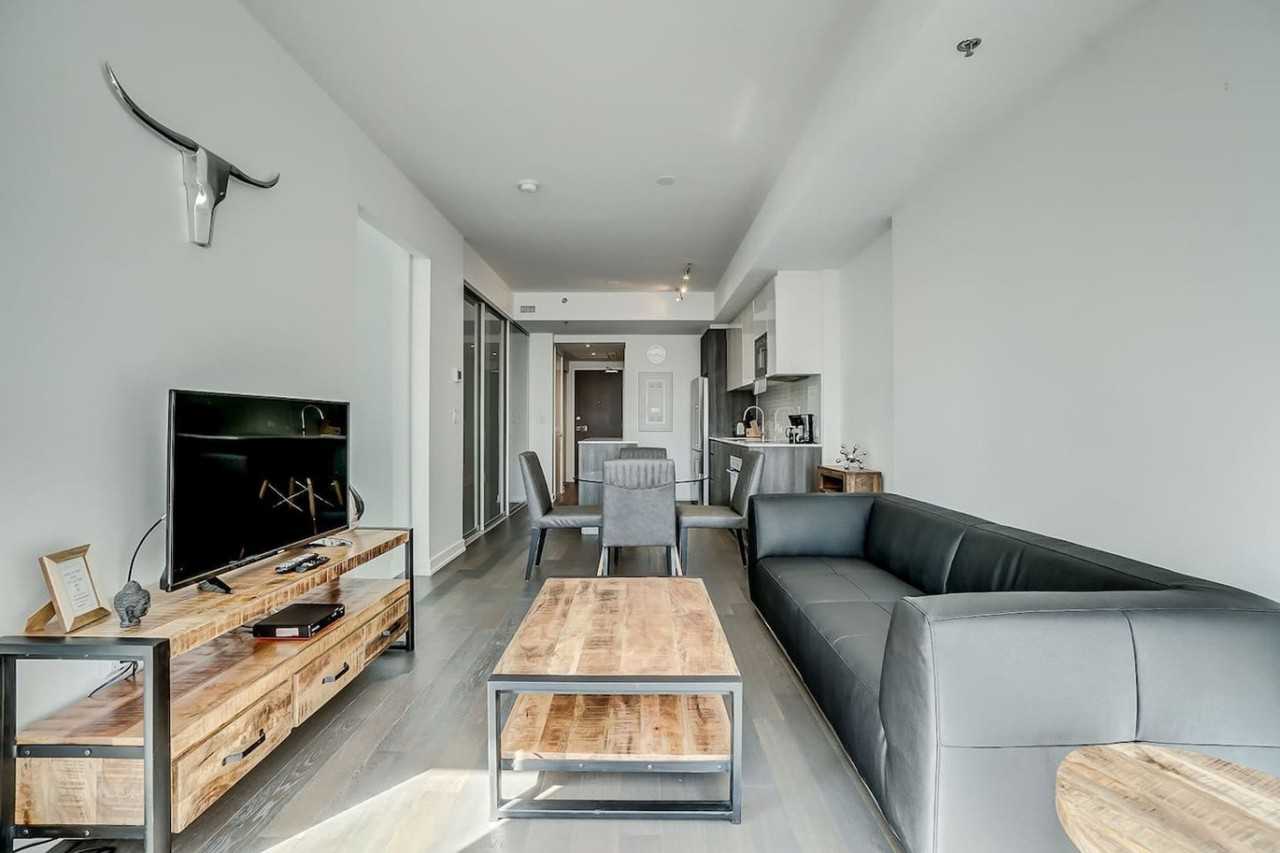 199 Slater Street - Photo 2 of 45