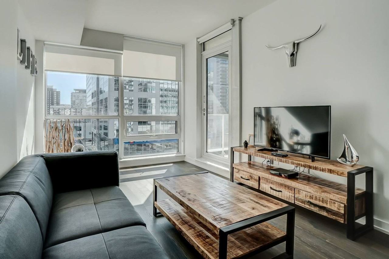 199 Slater Street - Photo 7 of 45