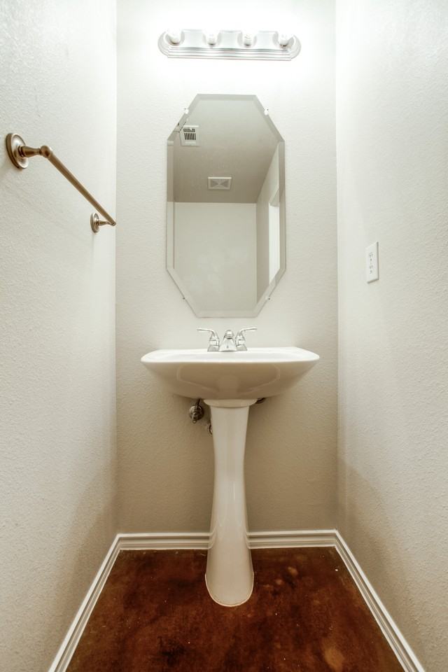 3127 Waits Ave #103 - Photo 6 of 15