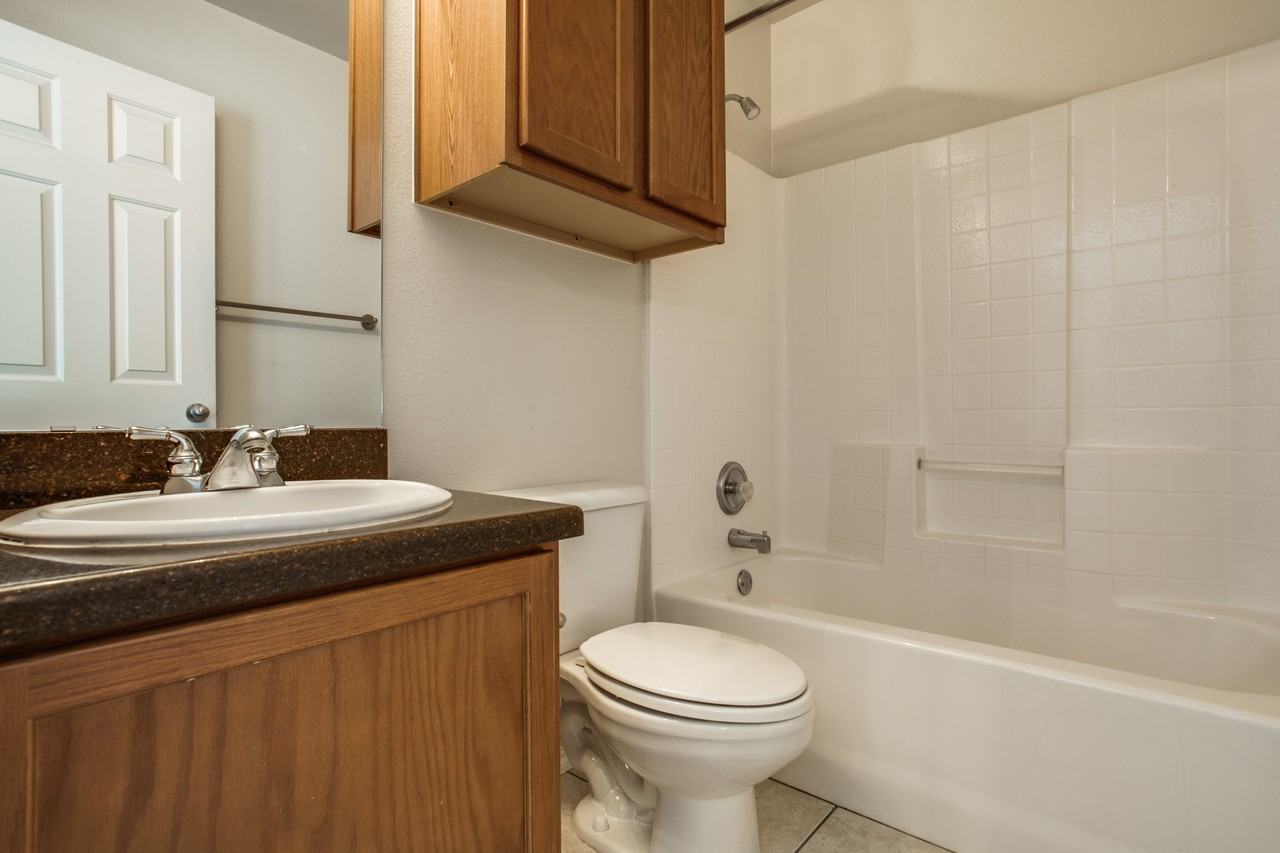 3127 Waits Ave #103 - Photo 5 of 15