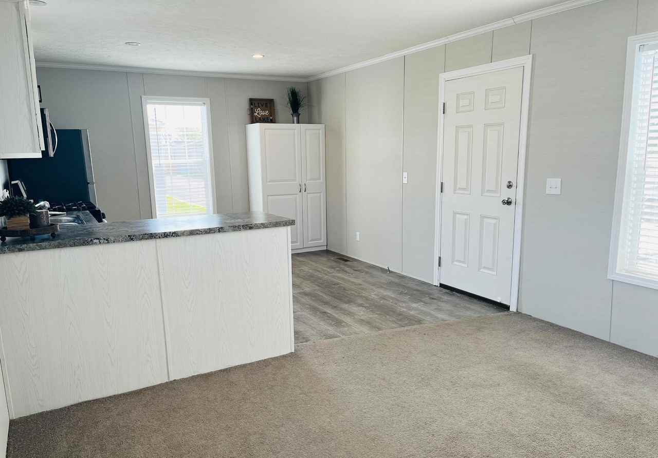 11444 Oakgrove Dr #82 - Photo 4 of 22