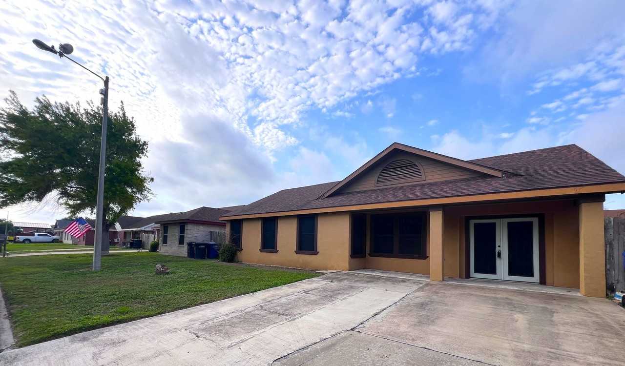 2001 Fairmont Ave - Photo 2 of 23