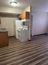 1200 Meadowview Dr - Photo 1 of 1