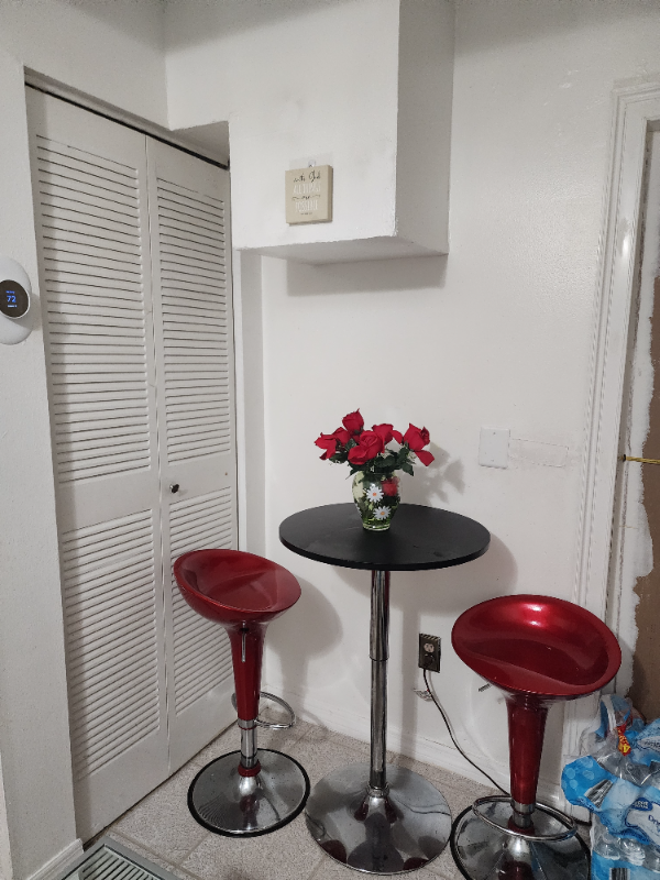 7909 Nw 40th St #C - Photo 3 of 12