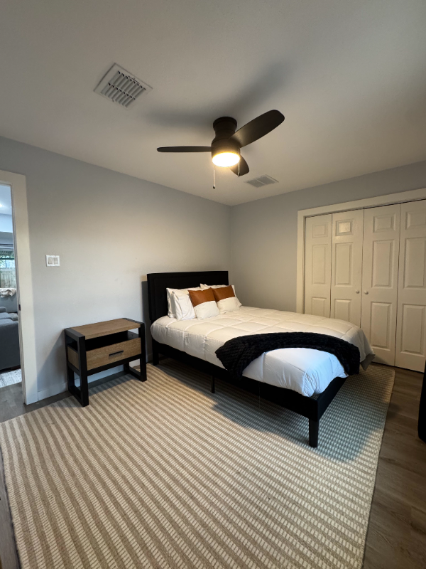 1501 Sagebrush Dr - Photo 3 of 20