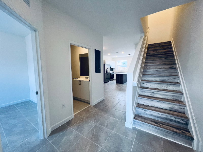 17956 Swst - Photo 5 of 50