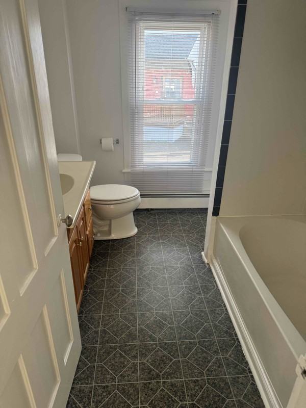 11 Housatonic Ave - Photo 3 of 17