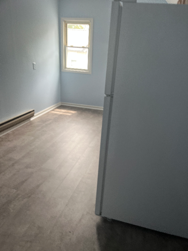 925 New Castle - Photo 2 of 11