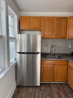 48 Parkside Ct #2 - Photo 2 of 8