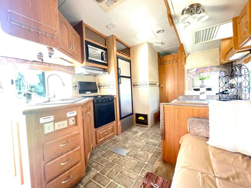 1 National Avenue - Photo 4 of 20