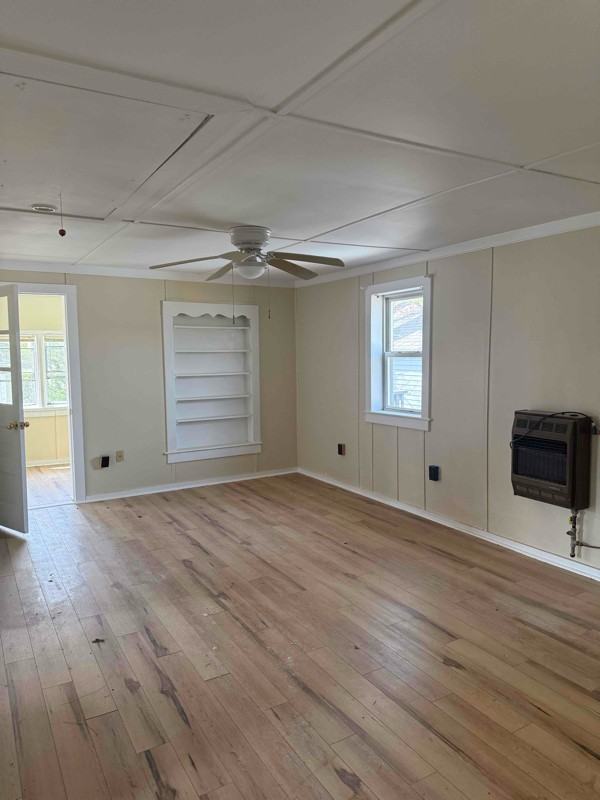 212 Cedar Ln - Photo 2 of 8