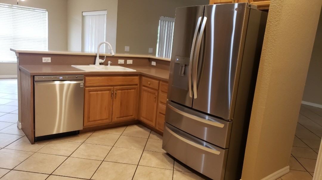 3051 Wynstone Drive #NA - Photo 4 of 9