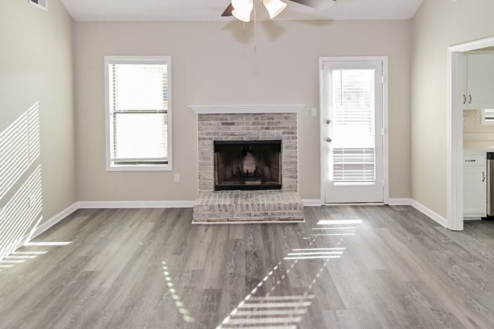 6801 Bramble Ln - Photo 3 of 16