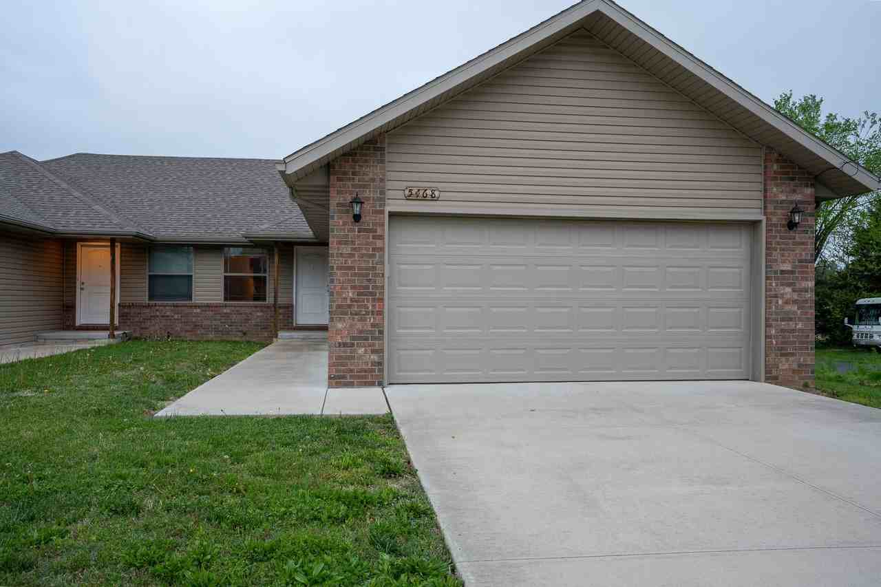 5468 S Main St - Photo 2 of 28
