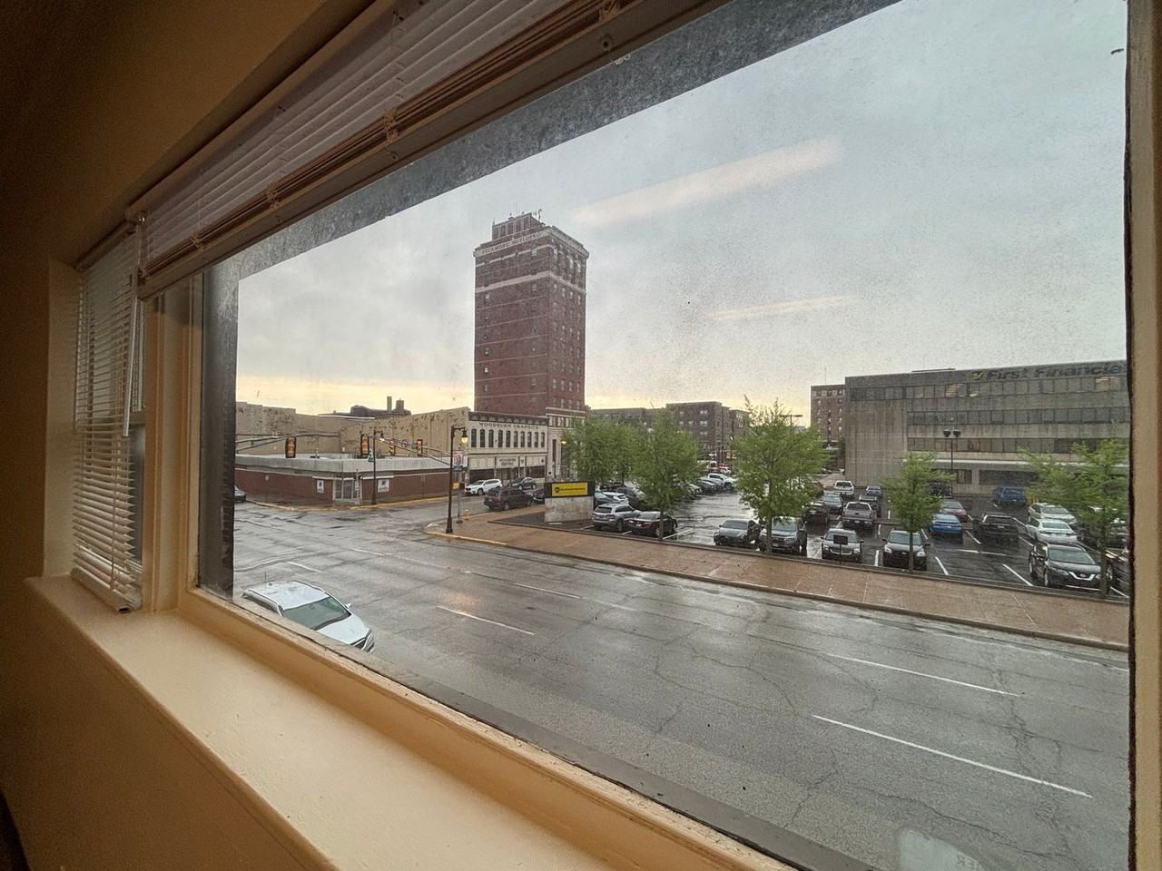 611 Ohio Street - Photo 7 of 11