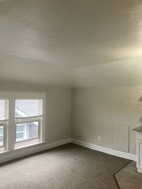 2414 Hoyt Avenue #12 - Photo 5 of 17