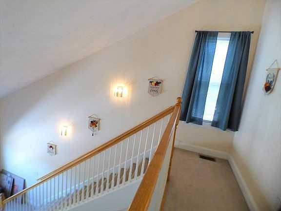 105 Blue Leaf Drive Northwest - Photo 6 of 9