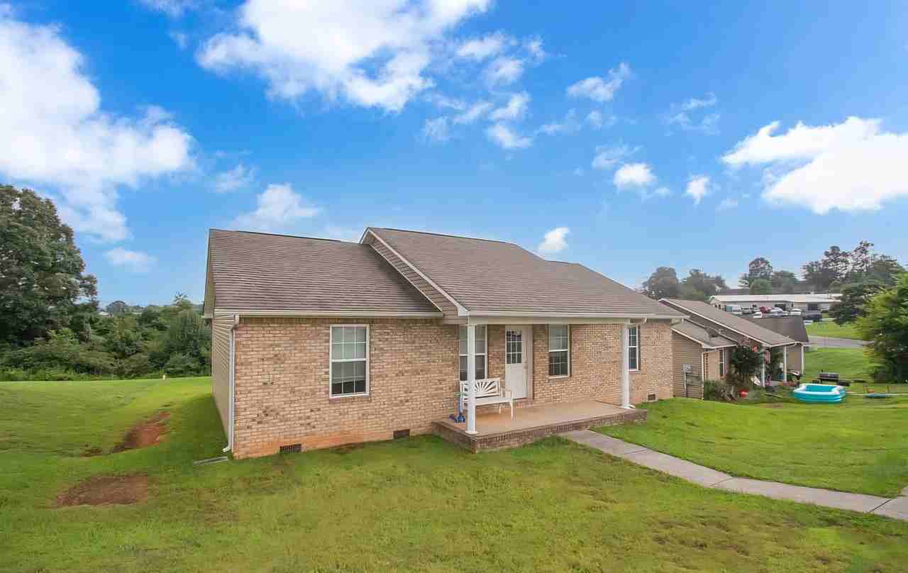 1863 Country Meadows Dr #NA - Photo 2 of 17