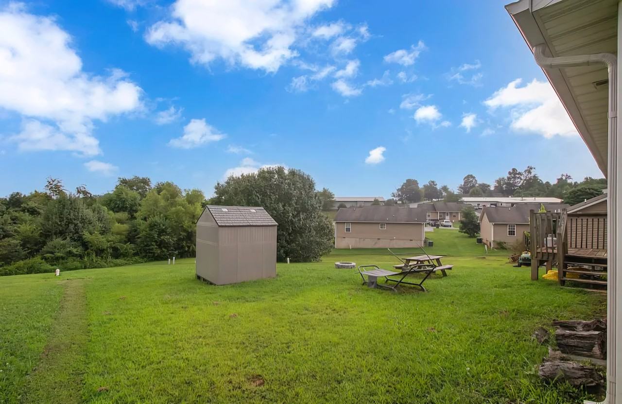 1863 Country Meadows Dr #NA - Photo 3 of 17