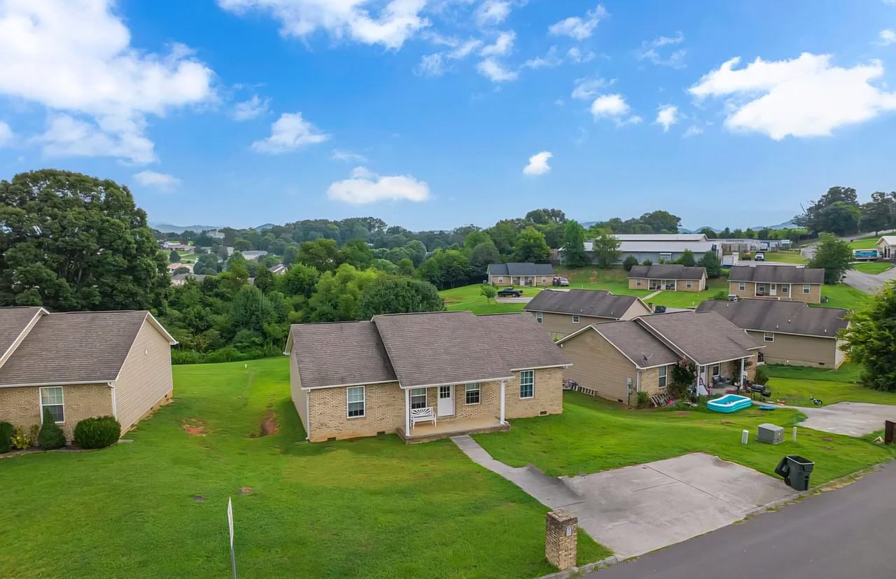 1863 Country Meadows Dr #NA - Photo 6 of 17