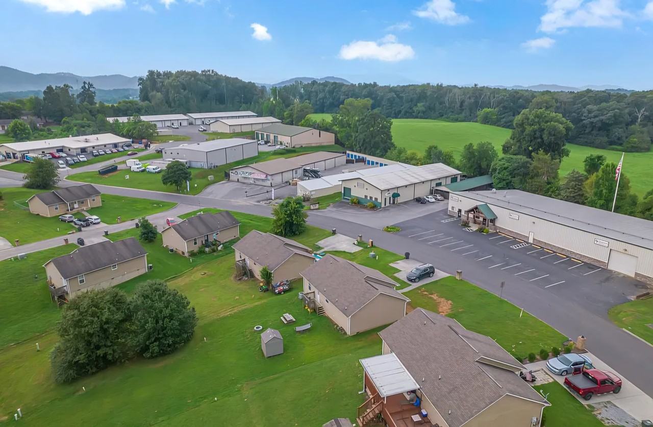 1863 Country Meadows Dr #NA - Photo 5 of 17