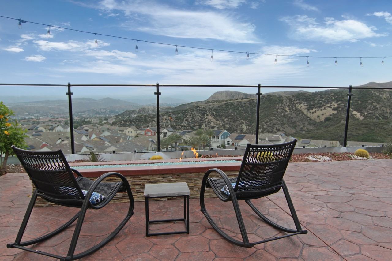 18715 Cedar Crest Dr #NA - Photo 2 of 31