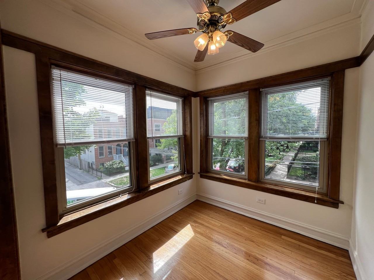 1535 W. Addison - Photo 2 of 50