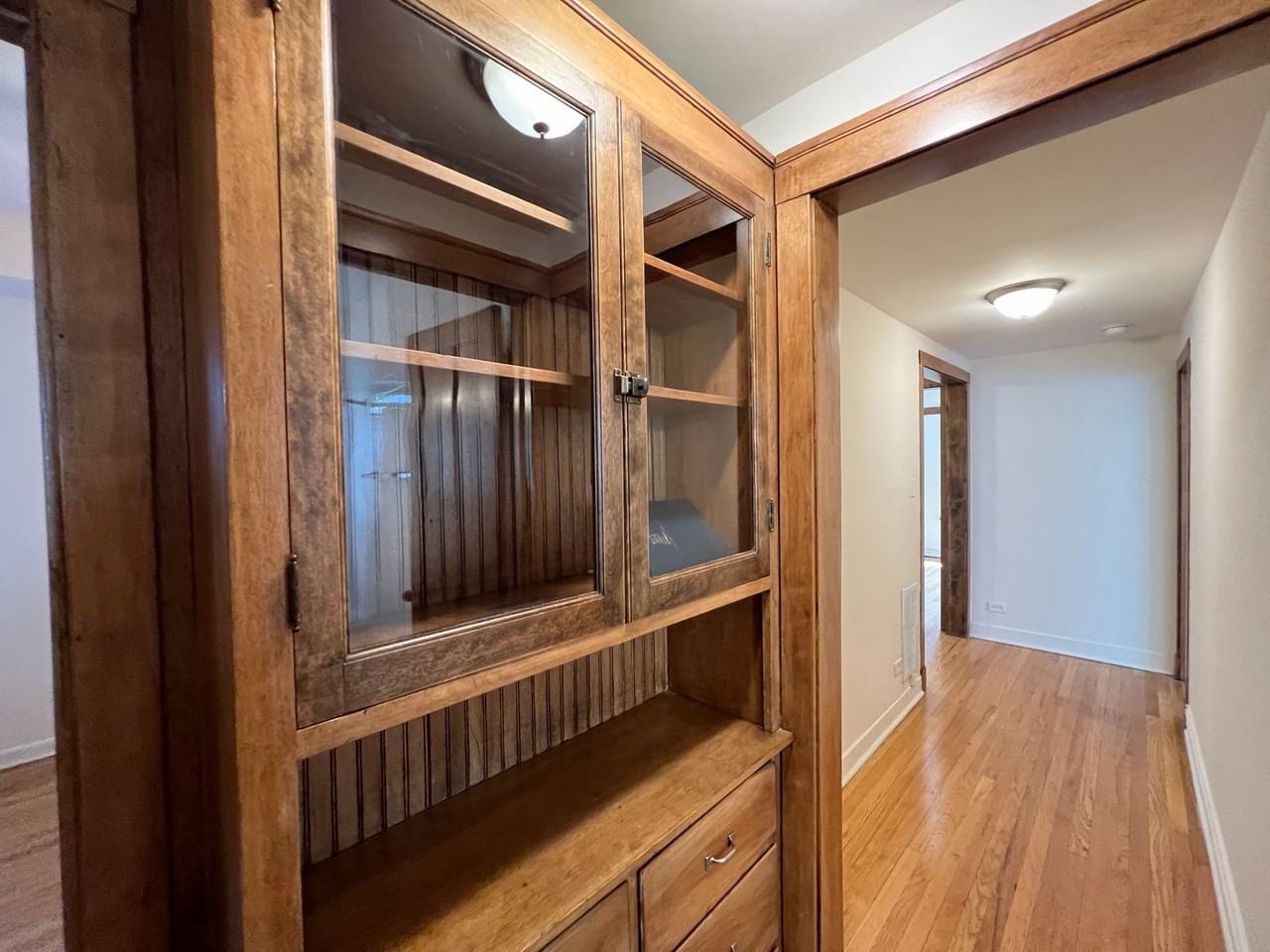 1535 W. Addison - Photo 7 of 50