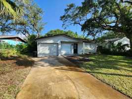 featured image of 798 E 11th Ave