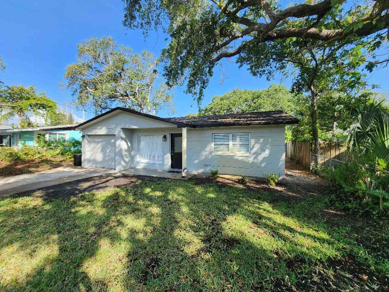 798 11th Avenue - Photo 2 of 11