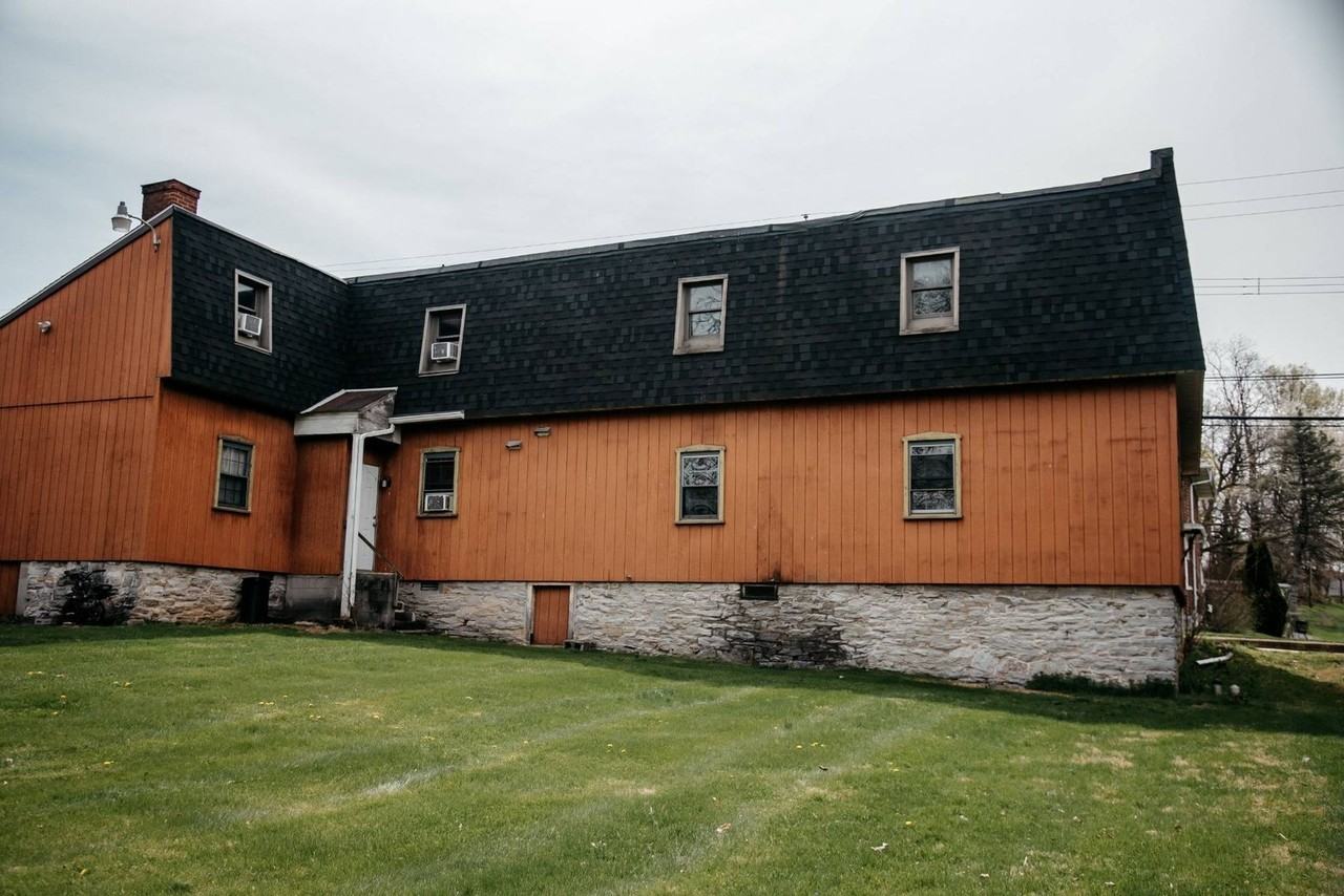 2939 Horseshoe Pike - Photo 2 of 20