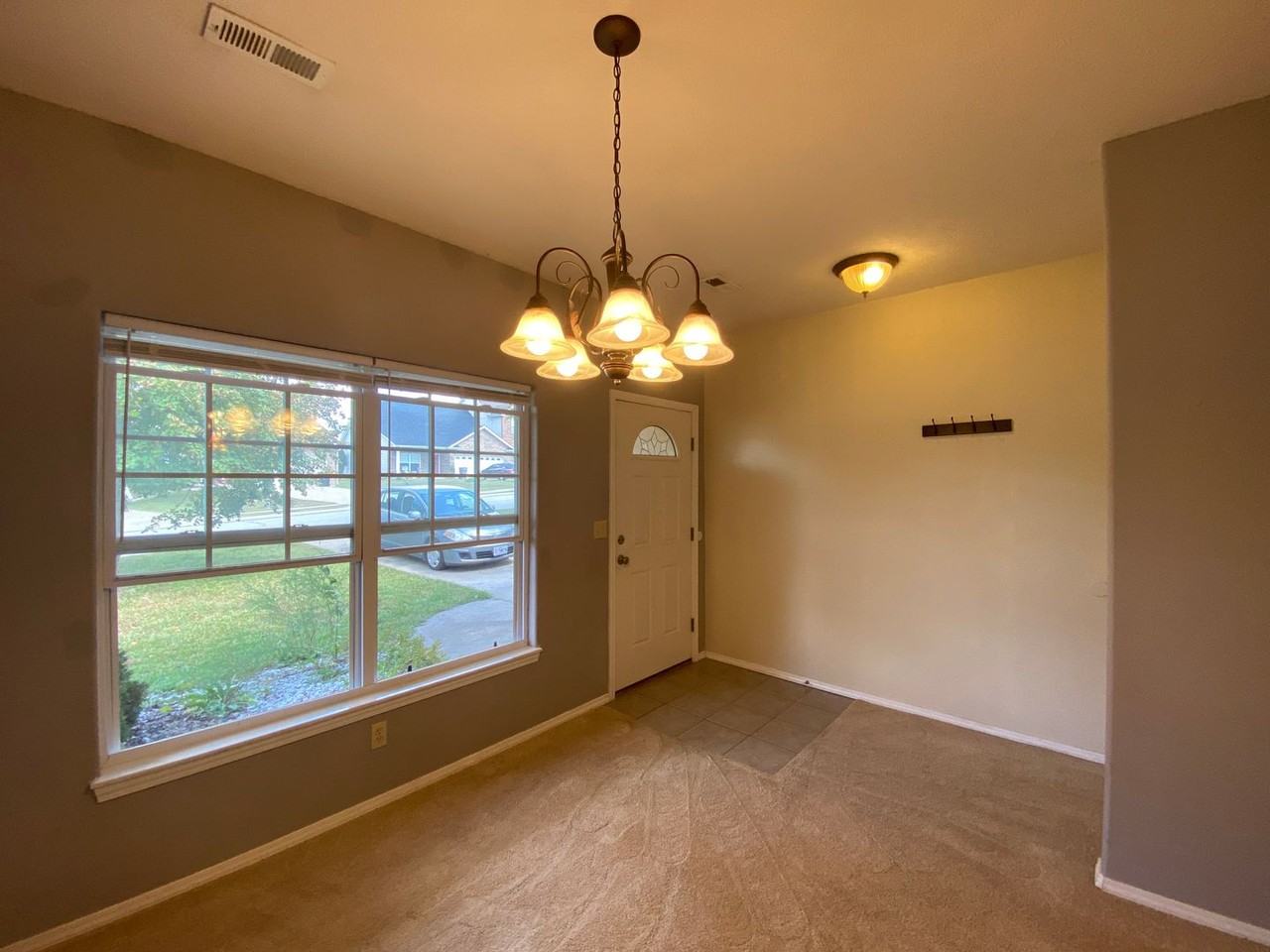 294 Carmel Valley Way - Photo 4 of 29