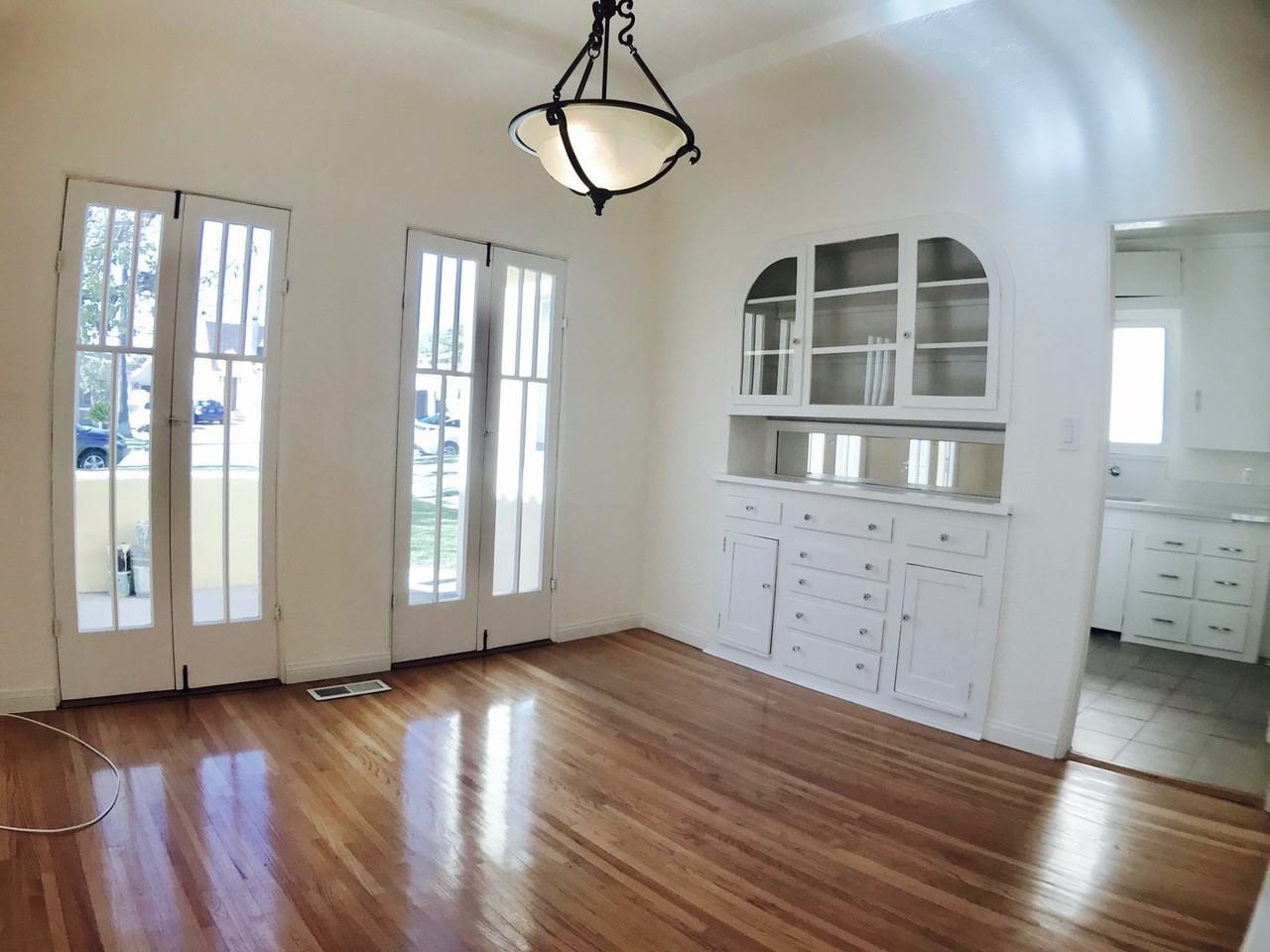 1340 Western Ave - Photo 5 of 16