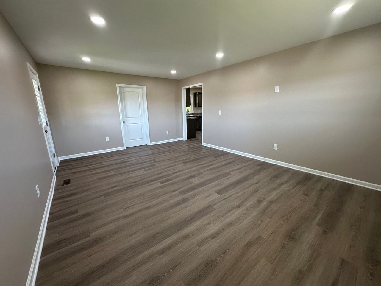 3925 Highway 231 N - Photo 3 of 28