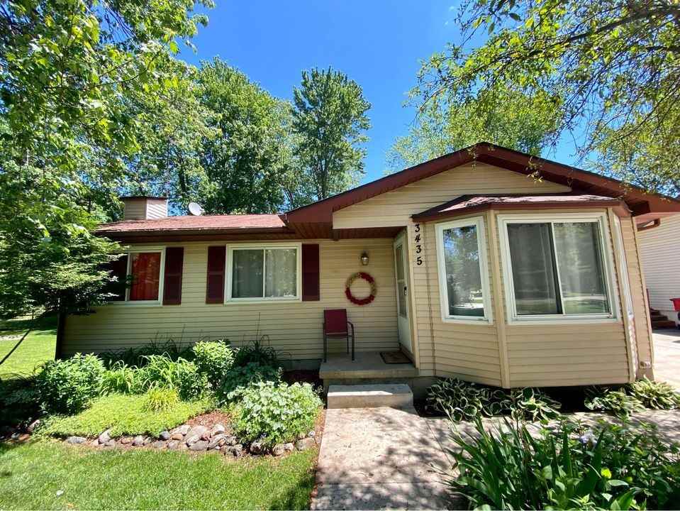 3435 Charlotte Dr #NA - Photo 6 of 26