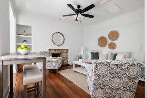 featured image of 10 Humphrey Ct