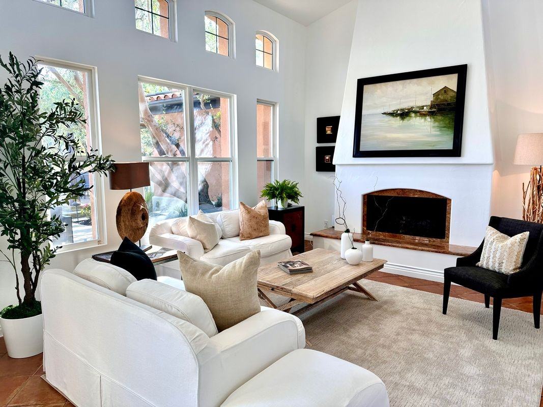 1 Lucania Dr - Photo 3 of 47