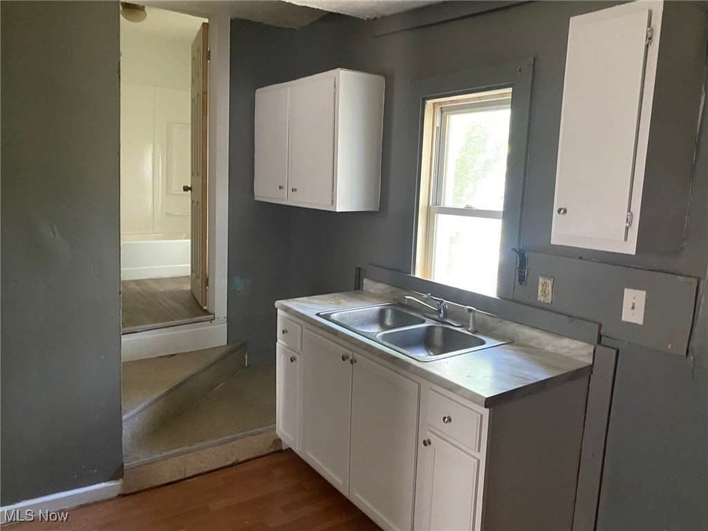 231 Oberlin Rd - Photo 4 of 10