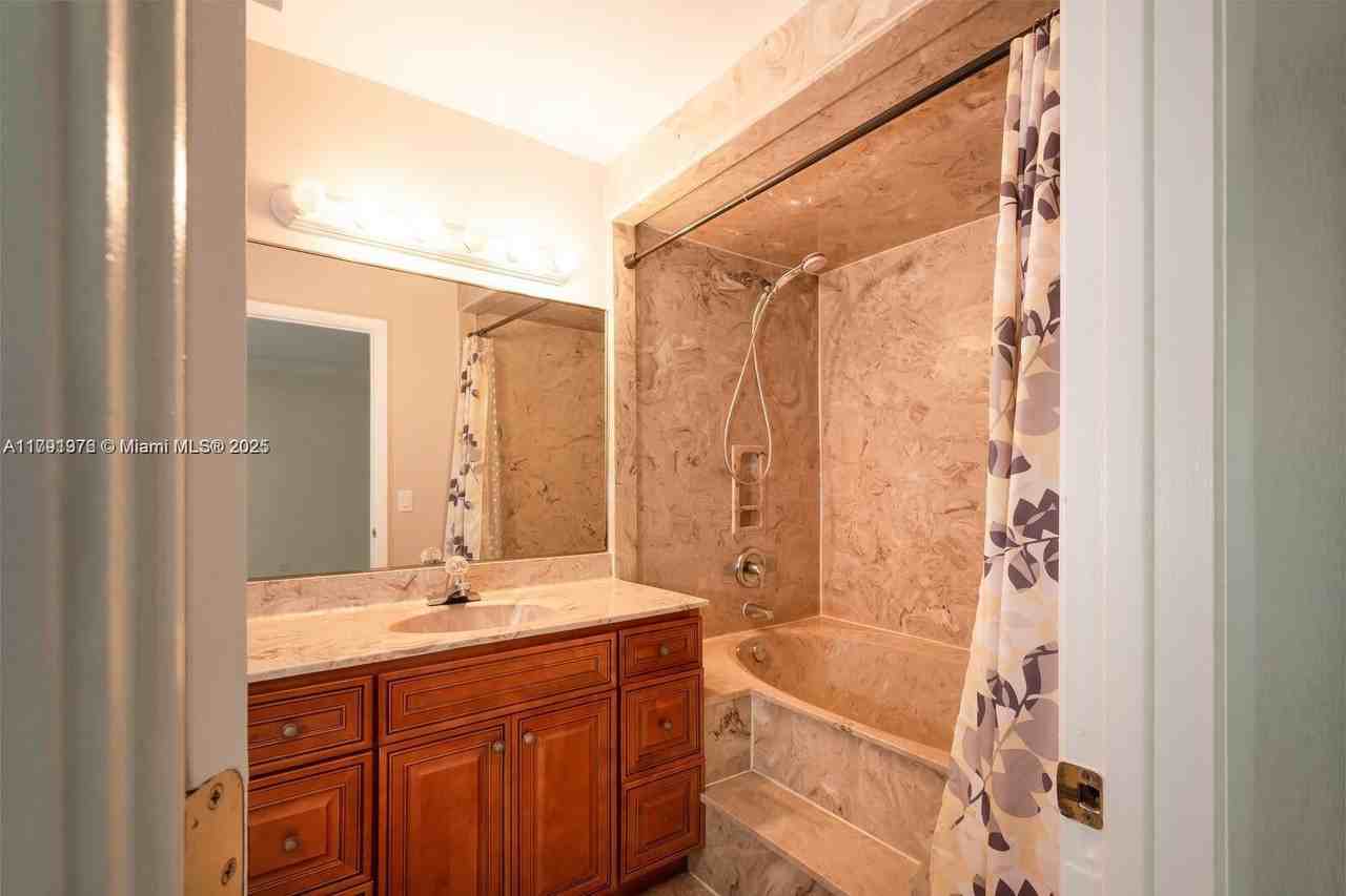 1 Crossings Cir - Photo 4 of 14