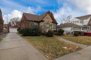 7907 W Morrow Cir - Photo 1 of 1