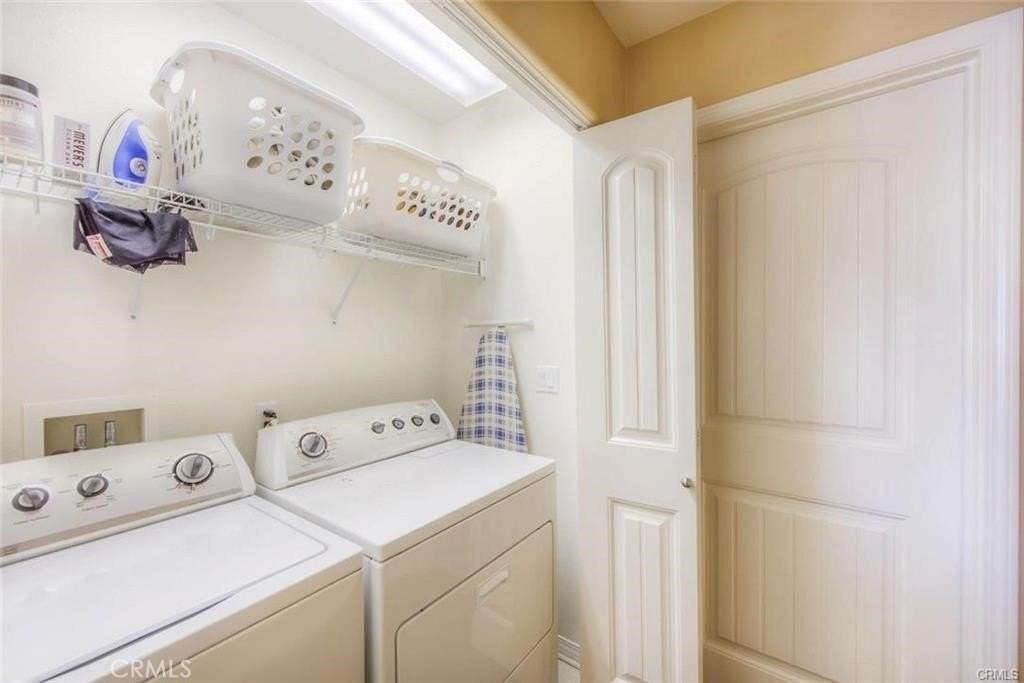 370 W Mountain Holly Ave - Photo 7 of 11