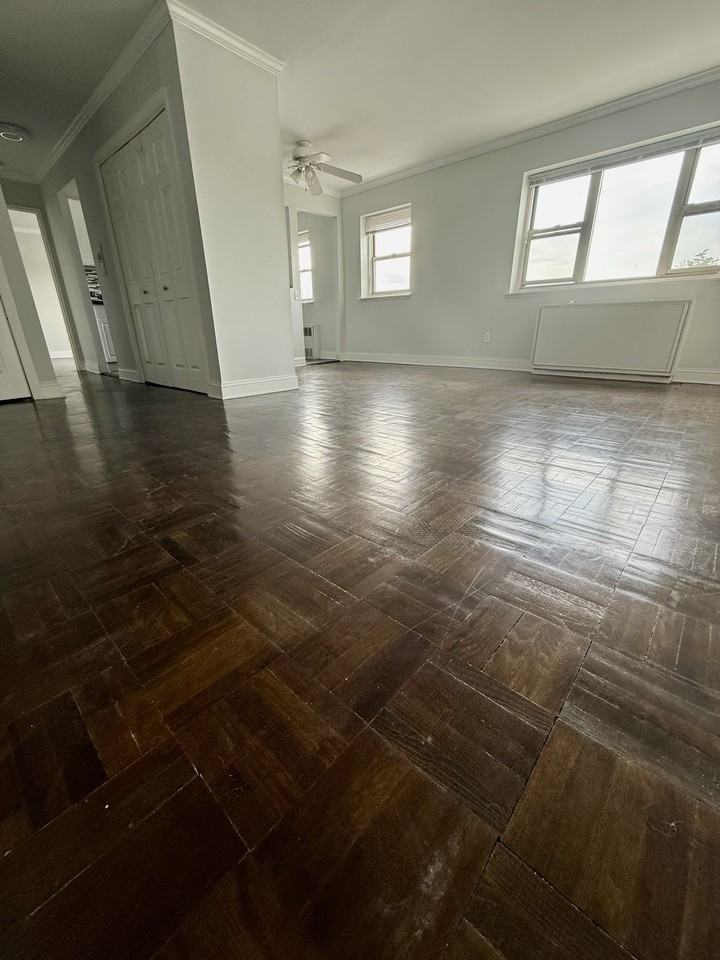 Park Park Avenue 5 - Photo 3 of 6