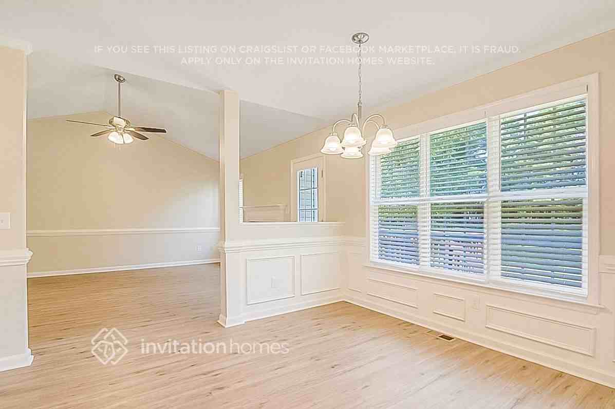 119 Woodsorrell Ct - Photo 2 of 22