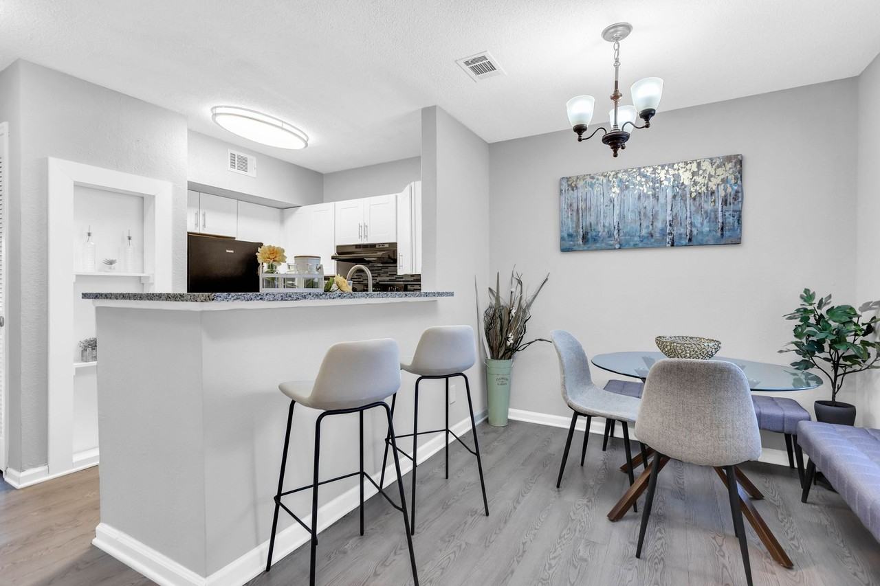 Villas at Autumn Hills - Photo 5 of 50