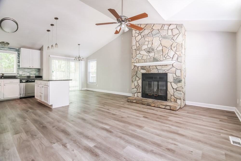 415 Belmellen Ct - Photo 6 of 18